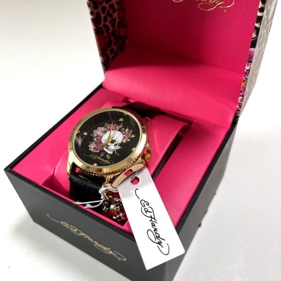 NWT Ed Hardy Rhinestone Skull Watch w/ Box Gold Tone Faux Leather Strap Charm